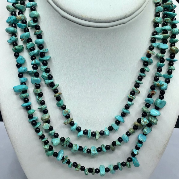 🌺SOLD Vintage Turquoise & Onyx Necklace - Picture 13 of 15
